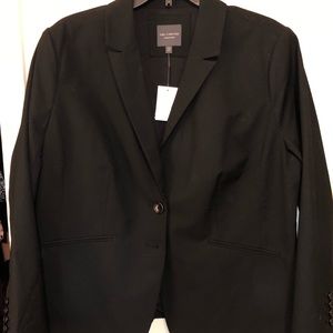 Black Blazer, the Limited 14W, suit jacket